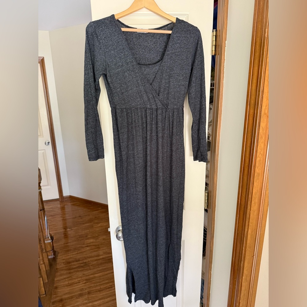 Nursing and Maternity Long Sleeve Scoop Neck Maxi Gown Bun Maternity